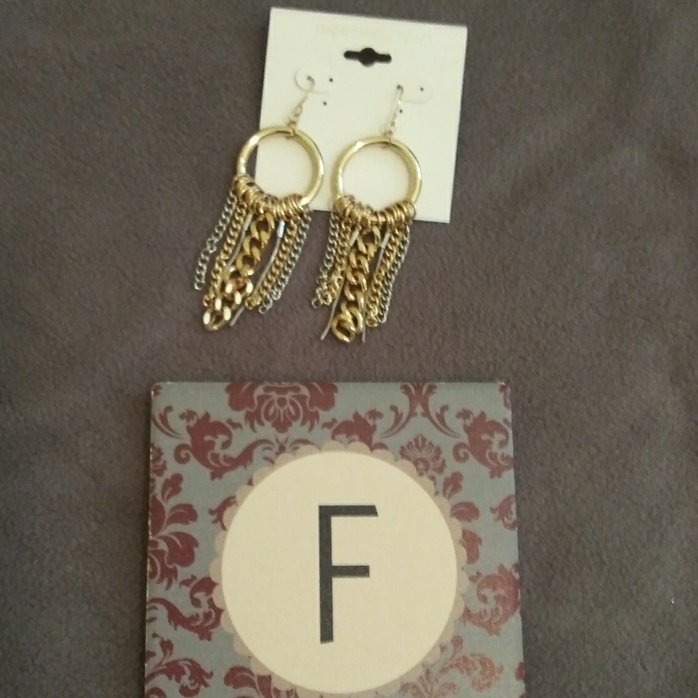 Worthington gold silver color earrings hoops chain